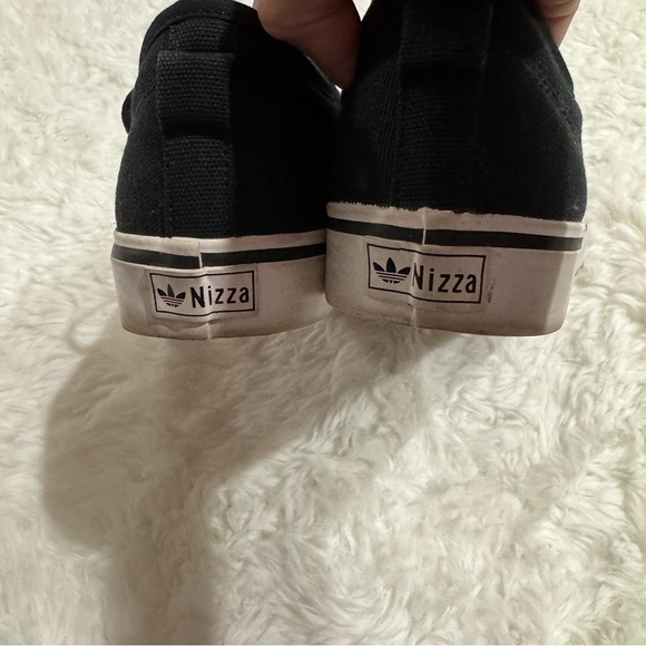 Adidas Nizza Sneakers in Black Size 6 - Picture 9 of 13